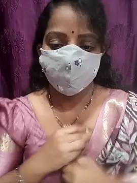 Snapshot of Manisha-Love chatting on 10/06/25, 02:29 Manisha-Love online show from 10/06/25, 02:29