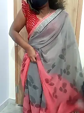 Snapshot of Manisha-Love chatting on 02/28/25, 05:04 Manisha-Love online show from 02/28/25, 05:04