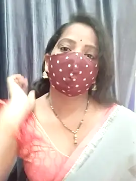 Manisha-Love online show from 11/17/25, 03:32