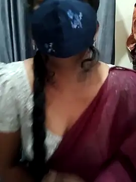 Manisha-Love online show from 12/02/25, 03:30