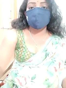 Snapshot of Manisha-Love chatting on 02/27/25, 04:54 Manisha-Love online show from 02/27/25, 04:54