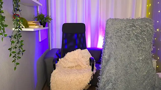 Snapshot of naughty_evan chatting on 02/03/25, 07:31 naughty evan online show from 02/03/25, 07:31