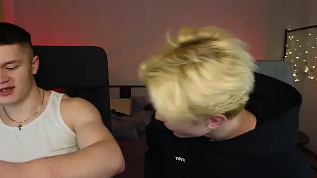 Snapshot of naughty_evan chatting on 01/29/25, 03:47 naughty evan online show from 01/29/25, 03:47