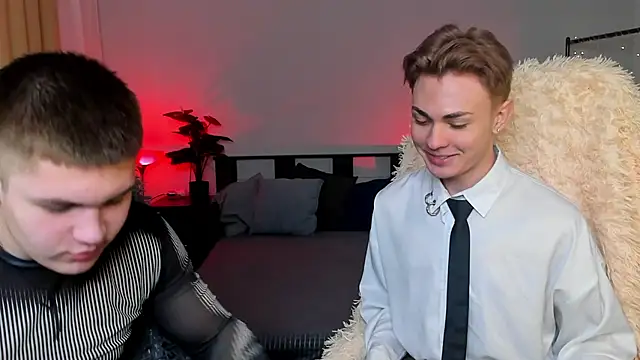 Snapshot of naughty_evan chatting on 02/04/25, 11:05 naughty evan online show from 02/04/25, 11:05