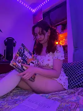 Nina-Chick777 online show from 04/19/26, 08:04