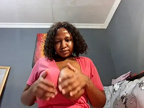 EbonyRose9 online show from 11/15/25, 07:23