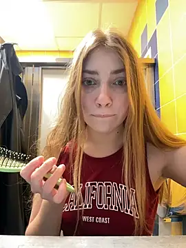 Sunny   Bunny online show from 01/15/26, 12:08