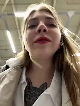 Sunny   Bunny online show from 02/08/25, 07:16