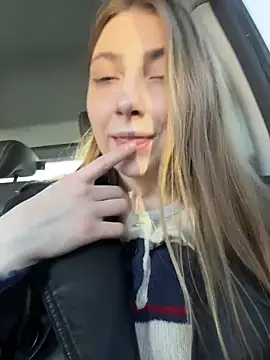 Sunny   Bunny online show from 03/06/26, 12:11