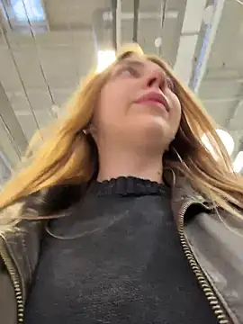 Sunny   Bunny online show from 02/19/26, 01:08