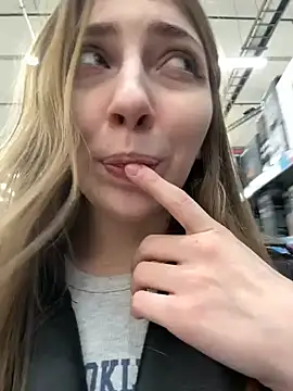 Sunny   Bunny online show from 01/17/26, 11:58