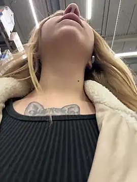 Sunny   Bunny online show from 10/13/25, 08:16