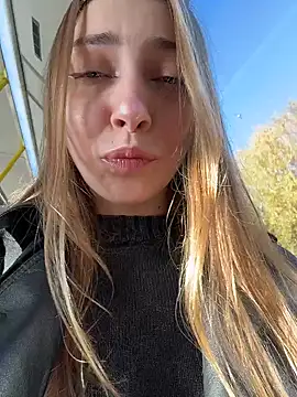 Sunny   Bunny online show from 10/17/25, 12:07