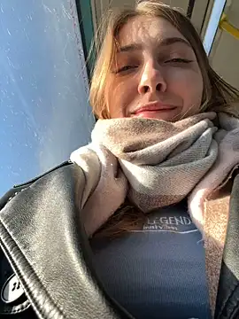 Sunny   Bunny online show from 03/22/25, 01:30