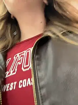 Sunny   Bunny online show from 04/02/26, 01:51