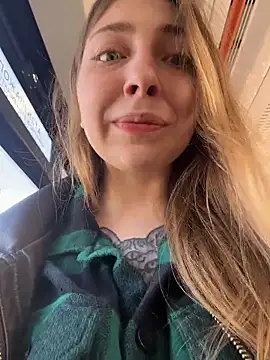 Sunny   Bunny online show from 05/01/26, 02:11