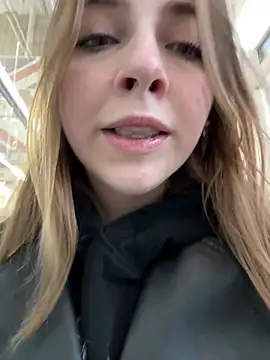 Sunny   Bunny online show from 02/25/25, 02:15