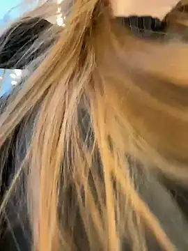 Sunny   Bunny online show from 01/18/26, 12:19