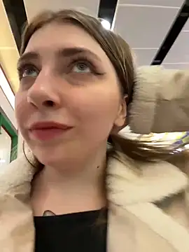 Sunny   Bunny online show from 02/11/25, 05:18