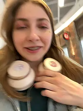 Sunny   Bunny online show from 03/18/25, 02:17