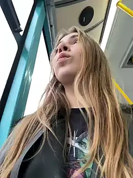 Sunny   Bunny online show from 11/02/25, 01:05