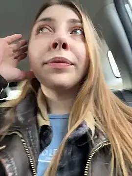 Sunny   Bunny online show from 03/14/26, 01:17