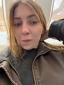 Sunny   Bunny online show from 04/10/26, 01:07