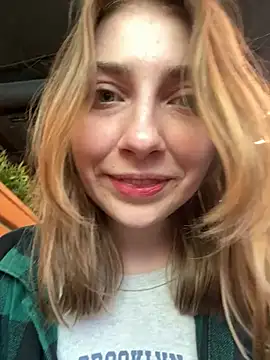Sunny   Bunny online show from 06/30/26, 11:10