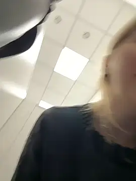 Sunny   Bunny online show from 10/22/25, 12:15