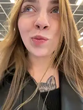 Sunny   Bunny online show from 11/01/25, 01:05