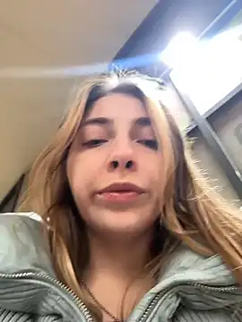 Sunny   Bunny online show from 12/03/25, 09:09