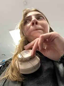 Sunny   Bunny online show from 03/13/25, 02:44