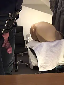 Snapshot of Inseminator69 chatting on 03/10/25, 12:28 Inseminator69 online show from 03/10/25, 12:28