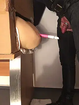 Snapshot of Inseminator69 chatting on 03/13/25, 12:02 Inseminator69 online show from 03/13/25, 12:02