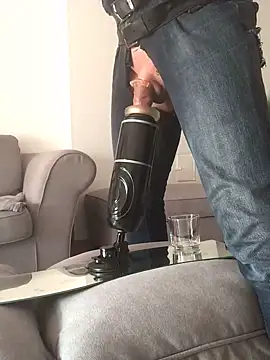 Snapshot of Inseminator69 chatting on 01/10/25, 10:28 Inseminator69 online show from 01/10/25, 10:28