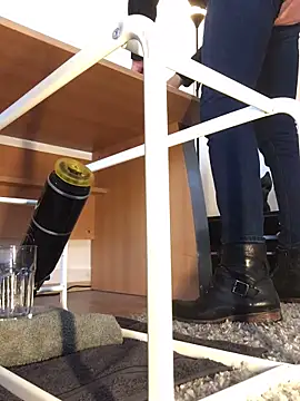 Snapshot of Inseminator69 chatting on 12/16/25, 10:52 Inseminator69 online show from 12/16/25, 10:52