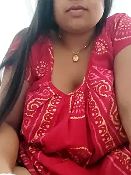 Snapshot of Priya_2222 chatting on 02/14/25, 08:05 Priya 2222 online show from 02/14/25, 08:05