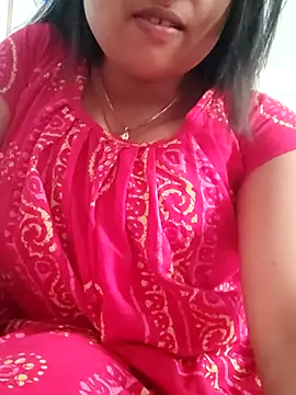 Snapshot of Priya_2222 chatting on 02/16/25, 10:54 Priya 2222 online show from 02/16/25, 10:54