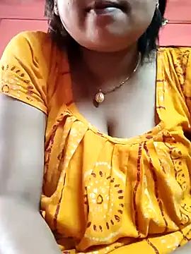 Snapshot of Priya_2222 chatting on 02/17/25, 09:46 Priya 2222 online show from 02/17/25, 09:46