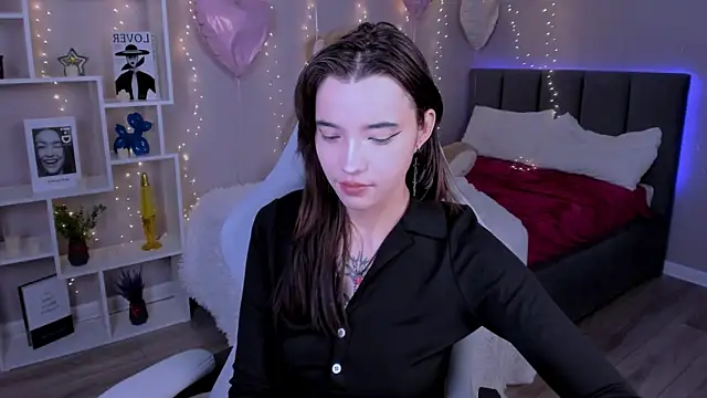 as1an girlfriend online show from 03/12/26, 02:50