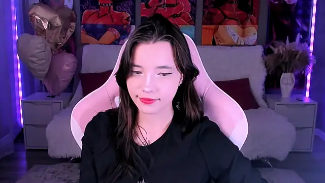 as1an girlfriend online show from 04/04/26, 08:43