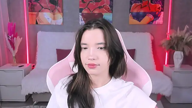 as1an girlfriend online show from 05/20/26, 03:25