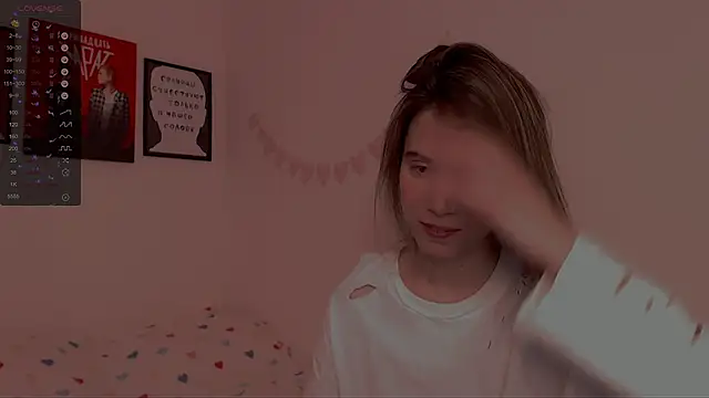 Snapshot of _ni_kiss chatting on 02/01/25, 10:01 ni kiss online show from 02/01/25, 10:01