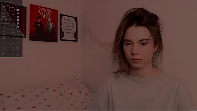 Snapshot of _ni_kiss chatting on 02/02/25, 11:42 ni kiss online show from 02/02/25, 11:42