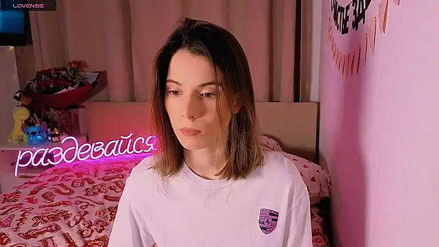 Snapshot of _ni_kiss chatting on 02/06/26, 05:31 ni kiss online show from 02/06/26, 05:31