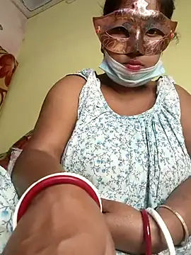 Snapshot of tinabhabhi chatting on 03/04/25, 11:19 tinabhabhi online show from 03/04/25, 11:19