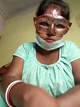 Snapshot of tinabhabhi chatting on 03/07/25, 10:56 tinabhabhi online show from 03/07/25, 10:56