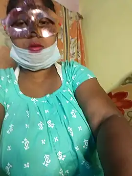 Snapshot of tinabhabhi chatting on 12/21/24, 11:01 tinabhabhi online show from 12/21/24, 11:01