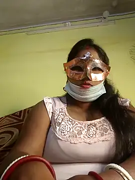 Snapshot of tinabhabhi chatting on 12/22/24, 10:06 tinabhabhi online show from 12/22/24, 10:06