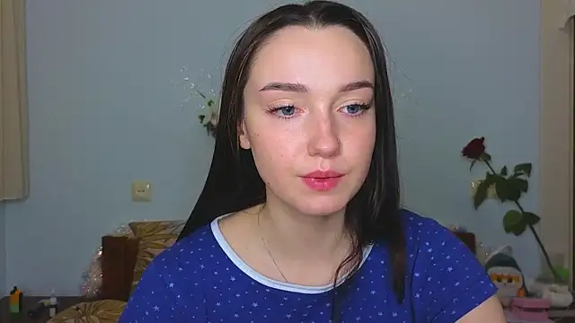 Wild Sophie  online show from 12/30/24, 09:08